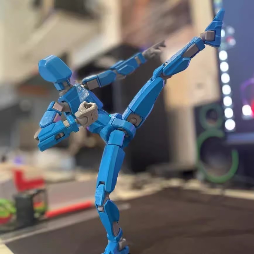 3D Action Robot Figure – Multi-Jointed Poseable Toy for Kids & Collectors