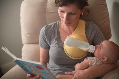 Hands-Free Baby Bottle Holder – Easy Feeding Support